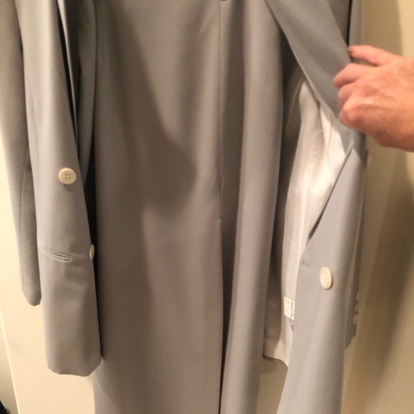 Beautiful Georges Marciano light green skirt suit. - Picture 3 of 9